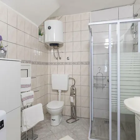 Apartamento Marinovic *
